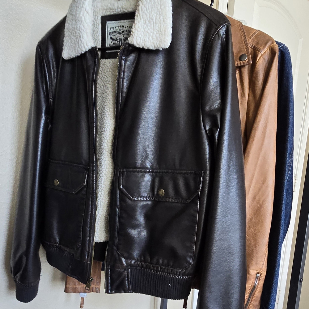 Levi's women's Black Leather Jacket